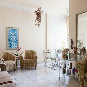 Beira Da Praia Copacabana - Apartamento Completo